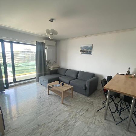 Apartament Direct La Plaja 4 Persoane Mamaia Nord Sky Sea View Lägenhet Năvodari Exteriör bild