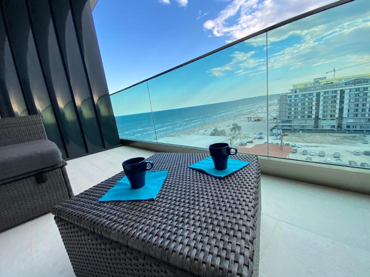 Apartament Direct La Plaja 4 Persoane Mamaia Nord Sky Sea View Lägenhet Năvodari Exteriör bild