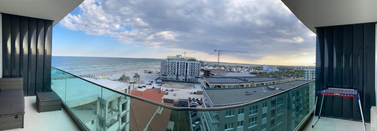 Apartament Direct La Plaja 4 Persoane Mamaia Nord Sky Sea View Lägenhet Năvodari Exteriör bild