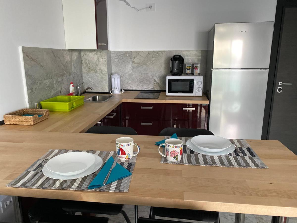 Apartament Direct La Plaja 4 Persoane Mamaia Nord Sky Sea View Lägenhet Năvodari Exteriör bild